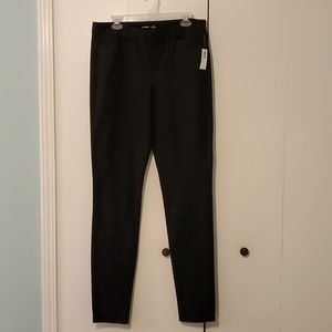 Old Navy Pixie Mid-Rise Pants